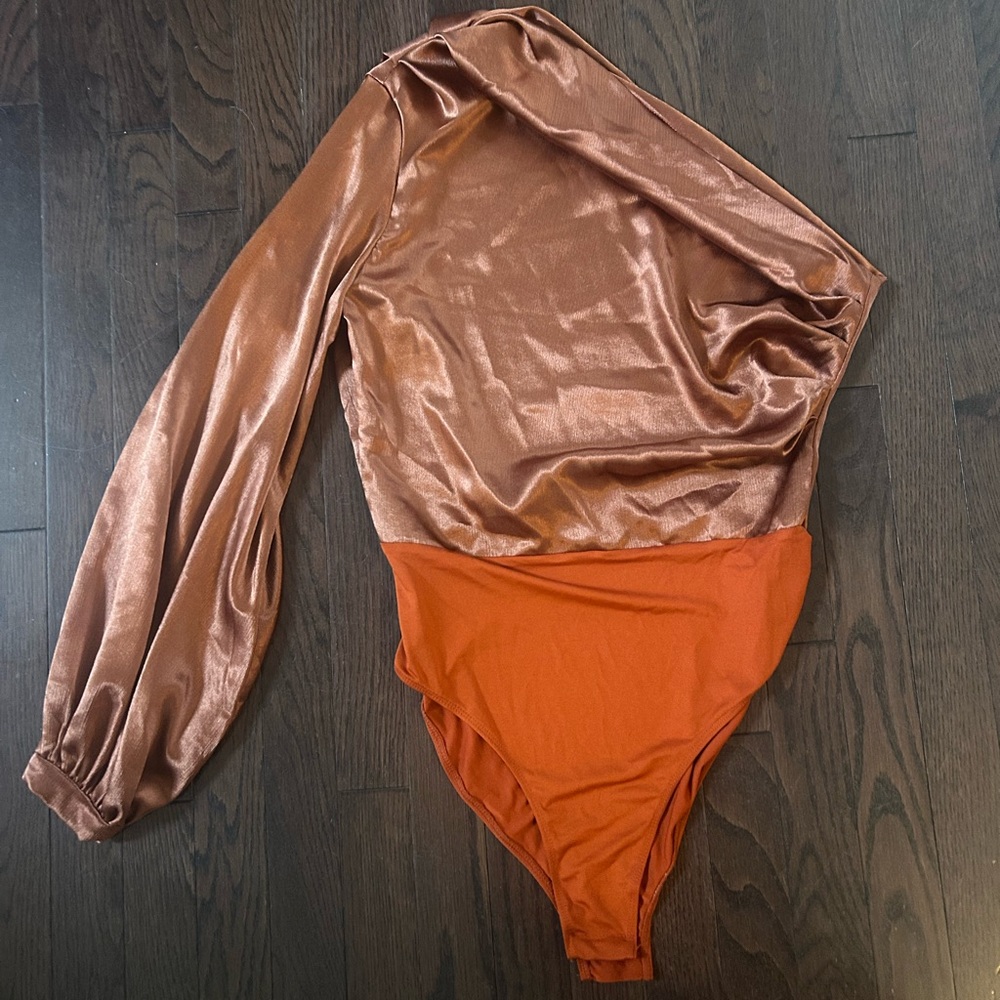 Off the shoulder bronze top